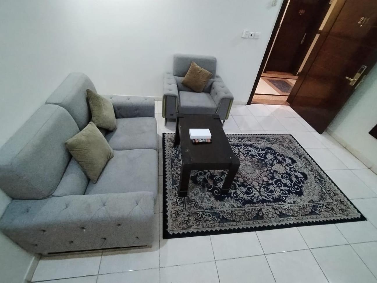 فندق الفرسان المتحدة فرع الفيصلية Aparthotel Jeddah Exterior photo