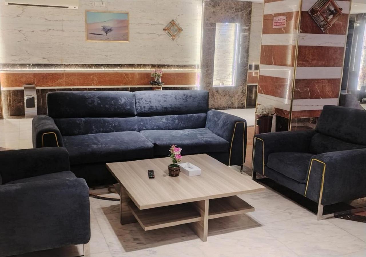 فندق الفرسان المتحدة فرع الفيصلية Aparthotel Jeddah Exterior photo